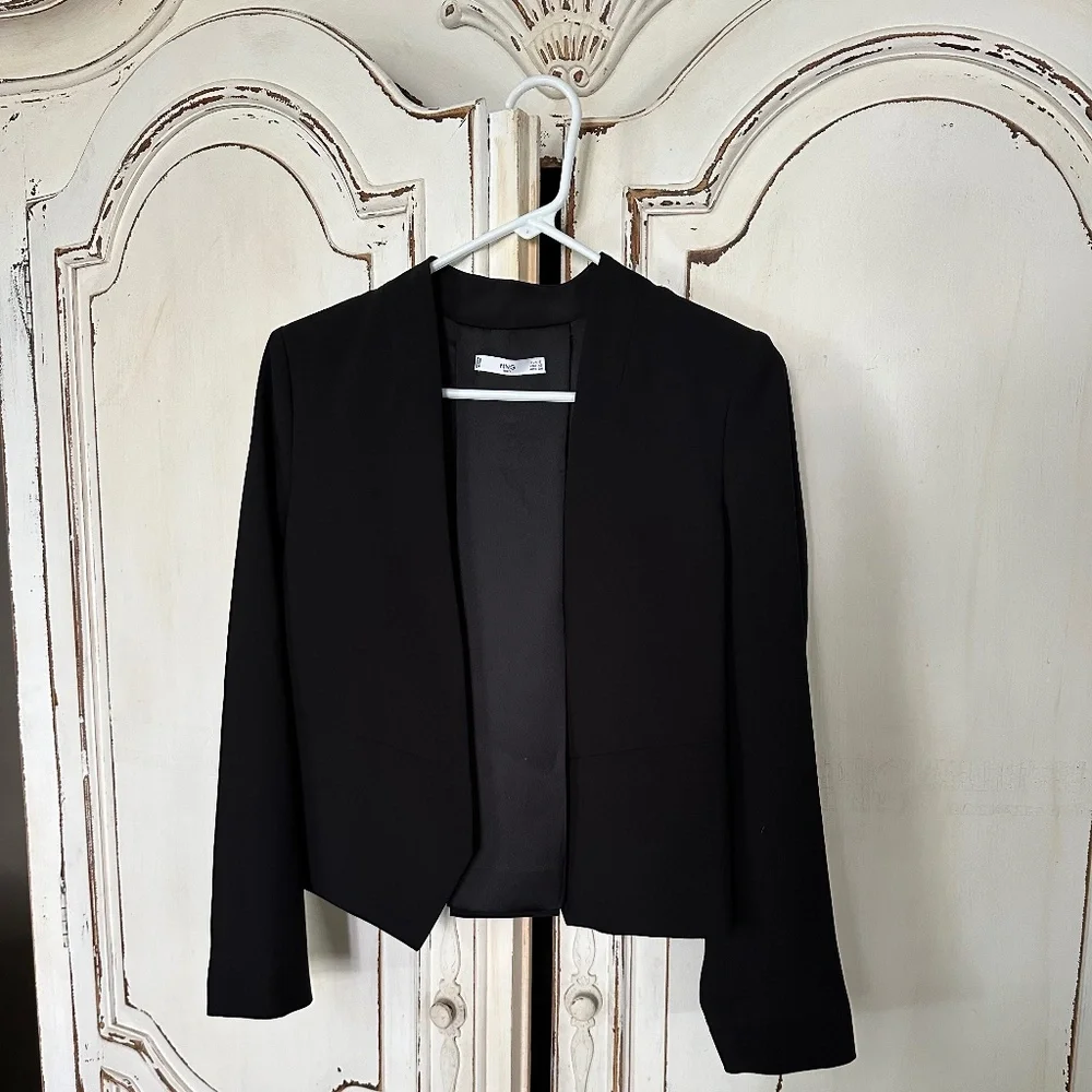 Black blazer like new - Picture 1 of 3